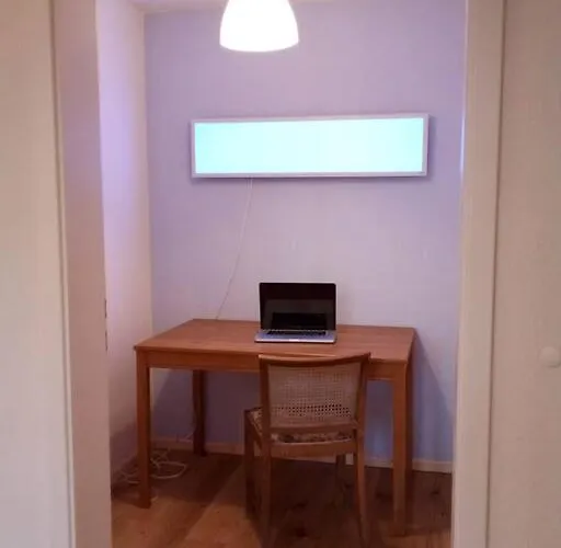 Schones Feng Shui Loft Uber Den Dachern Der Dresdner Neustadt Apartman *