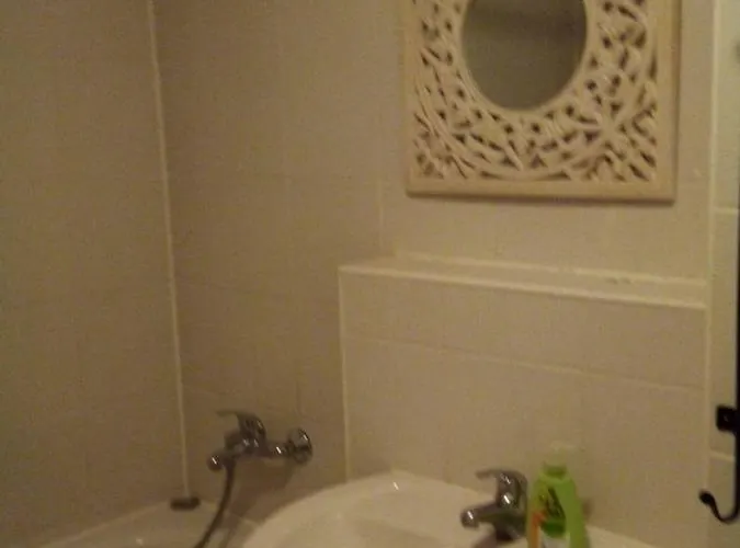 Schones Feng Shui Loft Uber Den Dachern Der Dresdner Neustadt Apartmán *