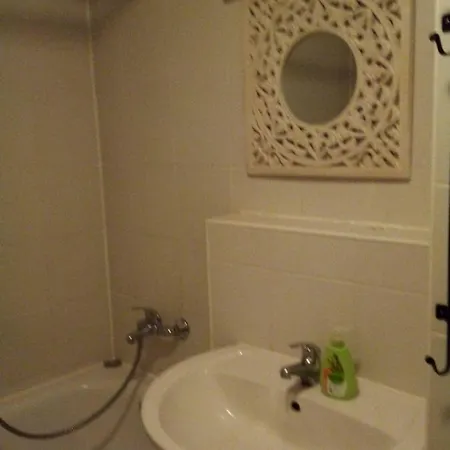 Schones Feng Shui Loft Uber Den Dachern Der Dresdner Neustadt アパート *
